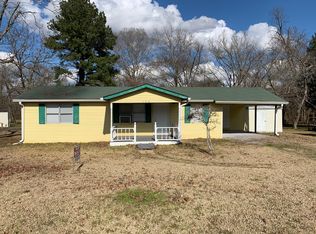 104 Burden St, Flora, MS 39071