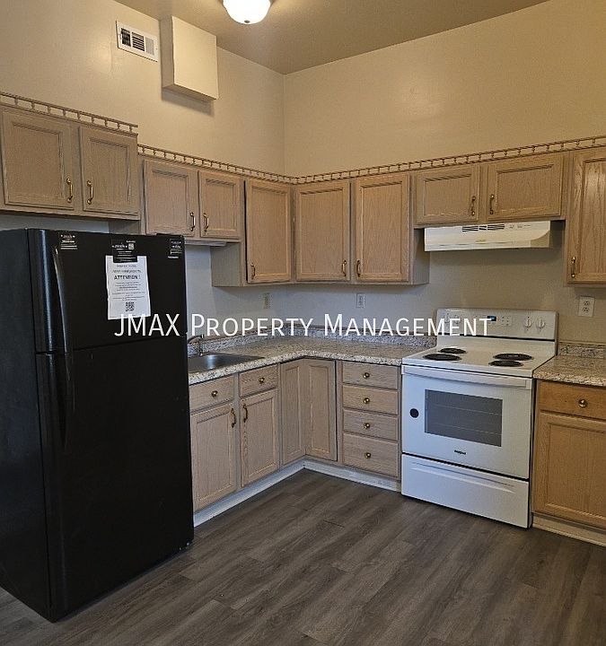 1st image of 1103 Hanover Ave NW #1