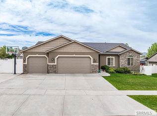 607 Nathan Ln, Chubbuck, ID 83202