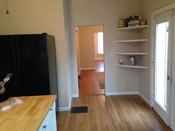 4th image of 8401 Minnesota Ave