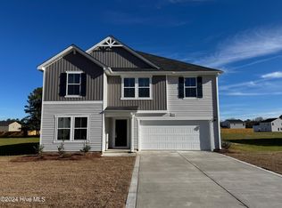 654 Walters Run Dr, Raeford, NC 28376