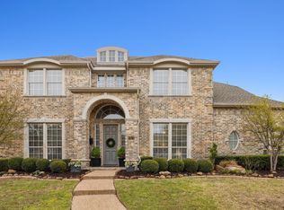 2613 Queen Elaine Dr, The Colony, TX 75056