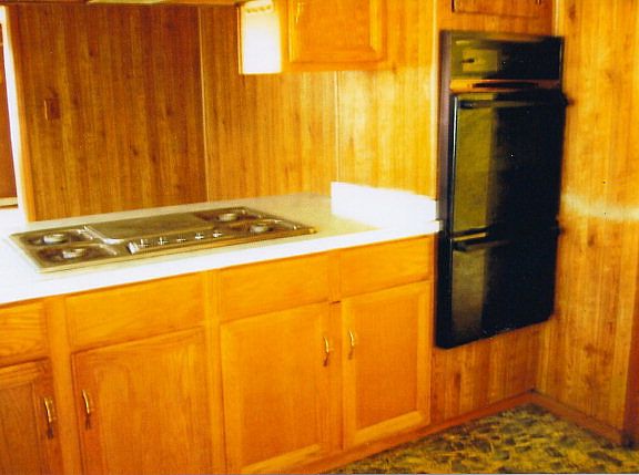 4th image of 445 N Madison Ave
