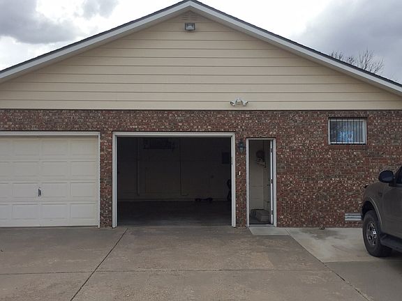 3rd image of 11110 E 82nd Ave