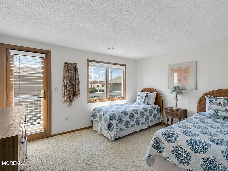 304 Oceanfront — Photo 31