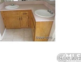 5th image of 2703 Wildflower Dr