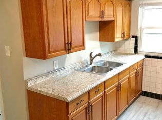 6005 Yosemite Dr APT 4, Cincinnati, OH 45237