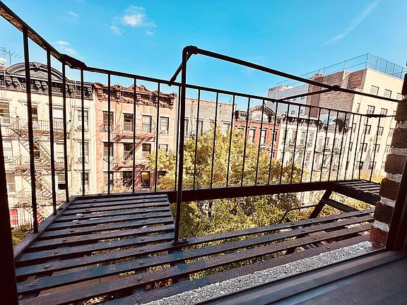 2nd image of 278 E 10th St APT 6A