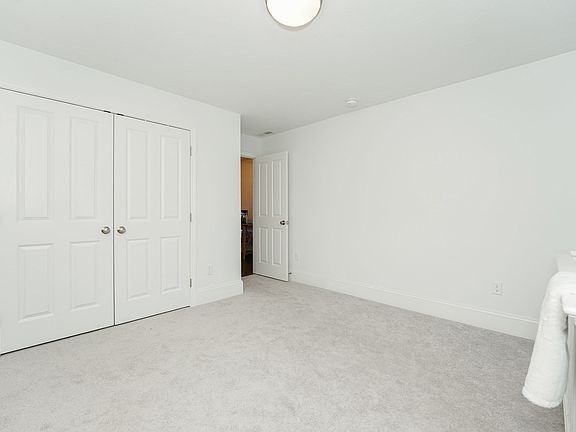 3rd image of 18 Cleary Cir #18