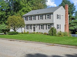 4 Robertson Rd, Auburn, MA 01501