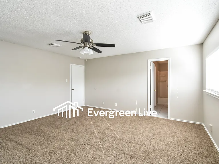 6015 Encanto Point Dr — Photo 8