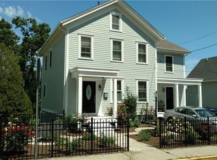 22 Bank St, Groton, CT 06355