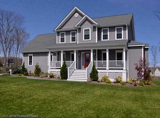 103 Twin Birch Dr, Cranston, RI 02921