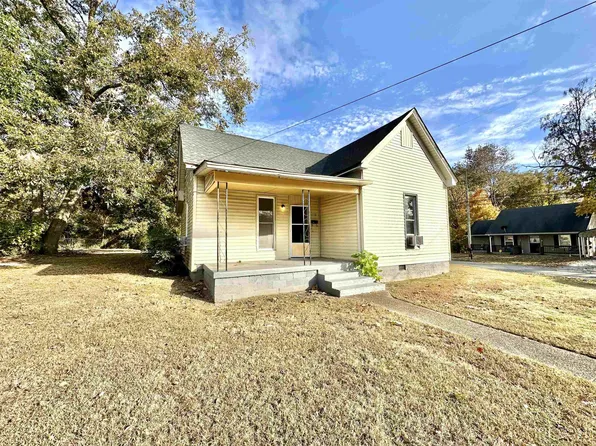 116 S 17th Ave, Humboldt, TN 38343