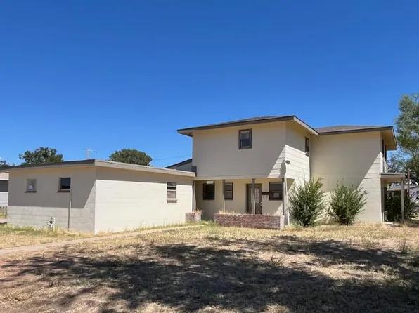 743 N Ash St, Kermit, TX 79745