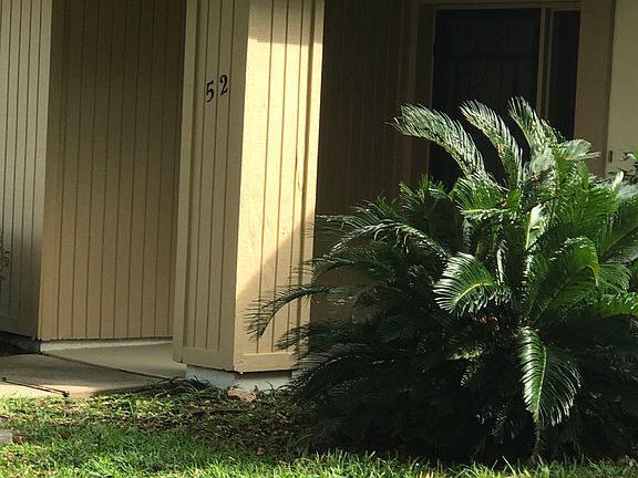 2nd image of 52 Flamingo Dr