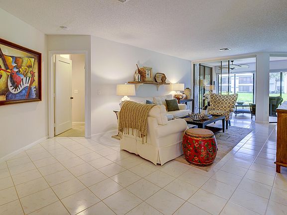 4th image of 5290 Europa Dr APT A