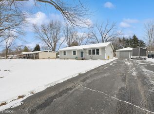 3706 Hamlin Dr, Johnsburg, IL 60051
