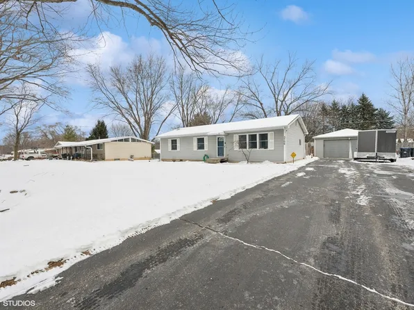 3706 Hamlin Dr, Johnsburg, IL 60051