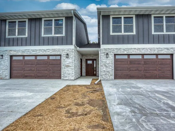 1744 Prairie PLACE, Holmen, WI 54636