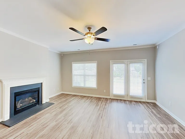 5931 Bluestem Cir — Photo 4