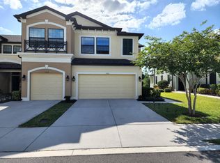 11512 Crowned Sparrow Ln, Tampa, FL 33626