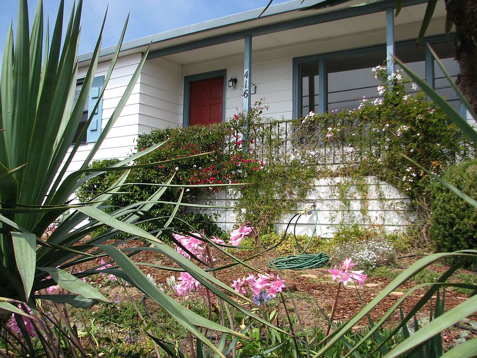 1st image of 416 Altivo Ave