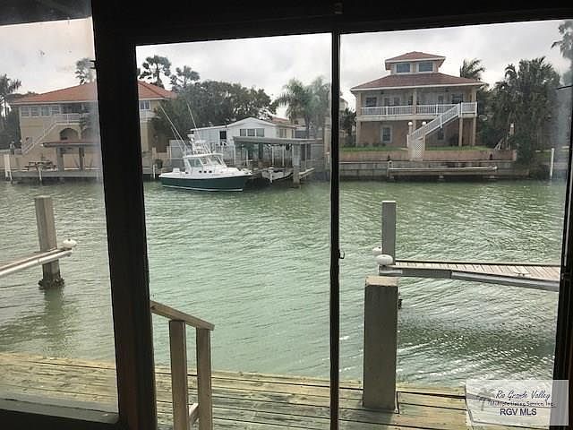 1st image of 909 Pompano Ave