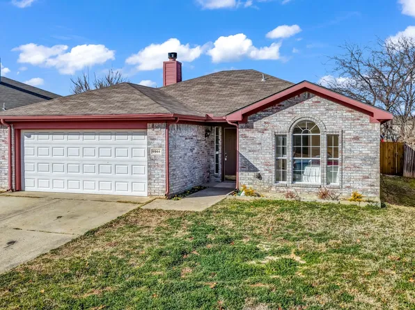 9944 Long Rifle Dr, Fort Worth, TX 76108