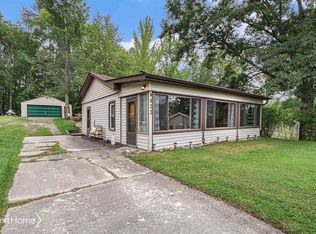 4622 Lakeview Dr, Hale, MI 48739