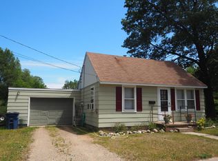 2950 Maple Grove Rd, Muskegon, MI 49441