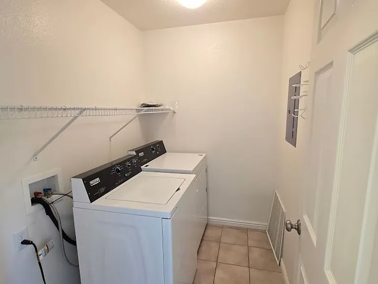 3155 S Hidden Valley Dr #105 — Photo 19