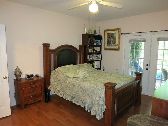 5th image of 14353 Fredricksburg Dr APT 911