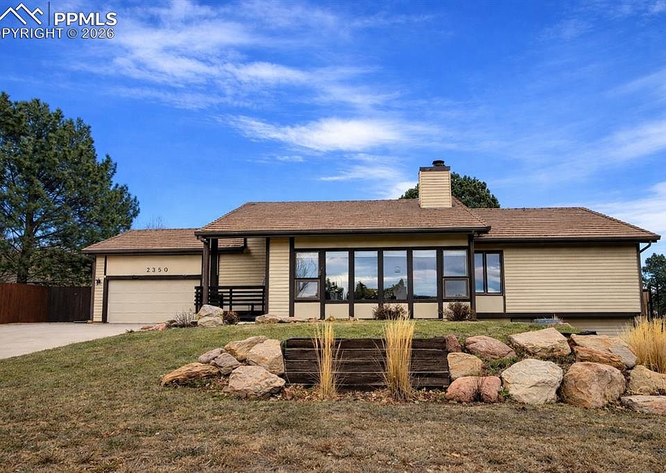 1st image of 2350 Stoneridge Dr