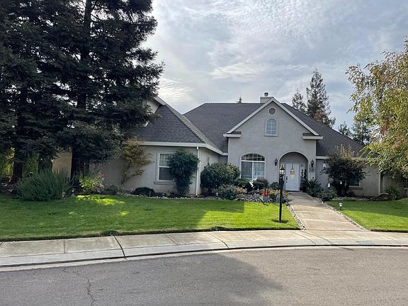 2nd image of 10438 Saint Andrews Ct