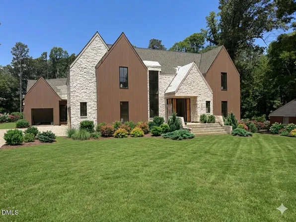 1132 Wimbleton Dr, Raleigh, NC 27609