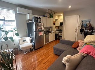 309 S 12th St APT 2R, Philadelphia, PA 19107
