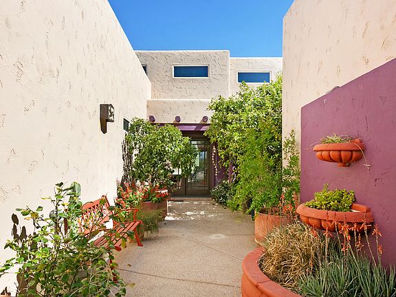 4th image of 5444 N Maguey Pl