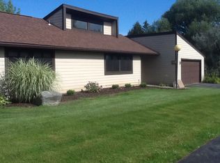 729 Village Blvd S, Baldwinsville, NY 13027