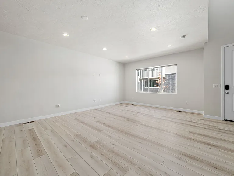 15083 S Reins Way — Photo 45