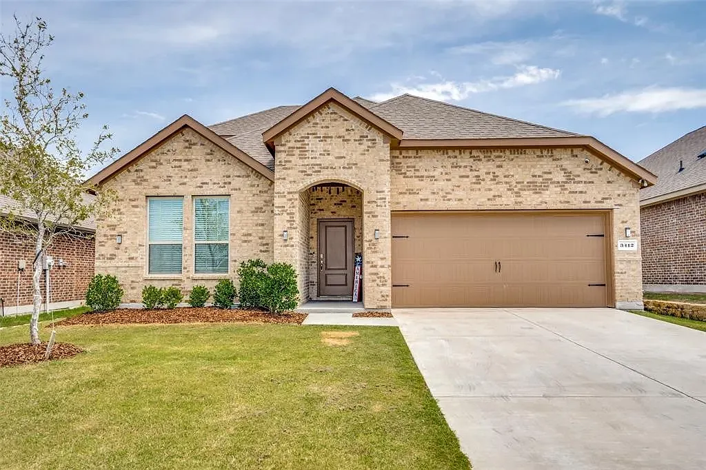 3412 Brazos Dr — Photo 1