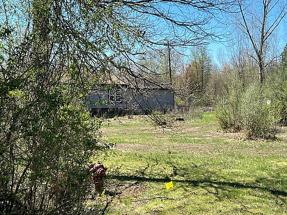 3rd image of 51105 Arkona Rd