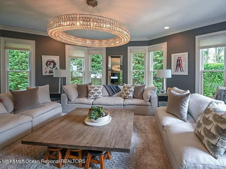 11 Red Oak Dr — Photo 10