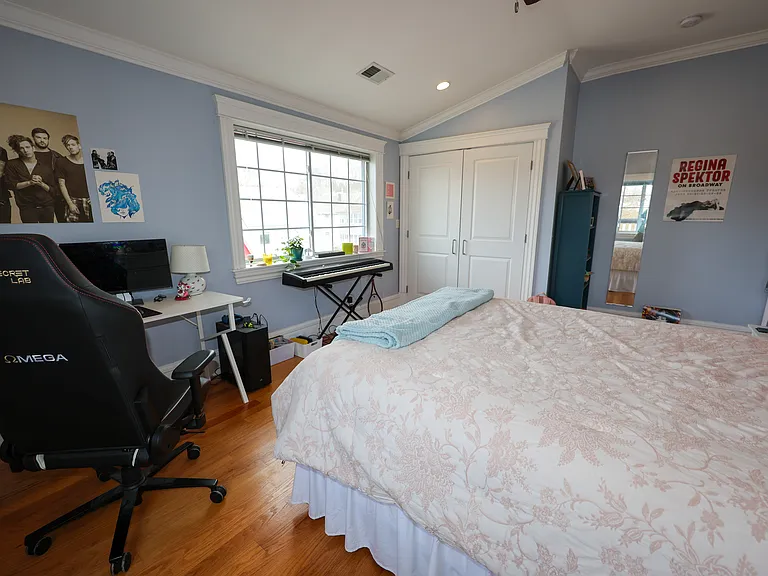 127 Nonantum St #A — Photo 37