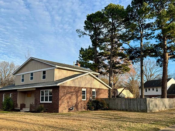 4th image of 2460 Cardigan Dr