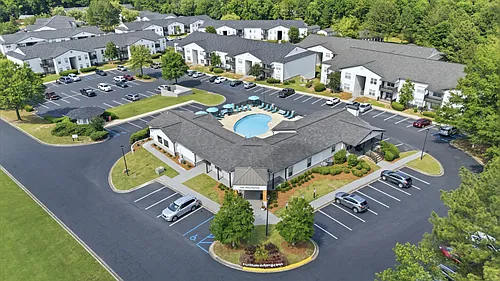 Wellington Manor Photo 1
