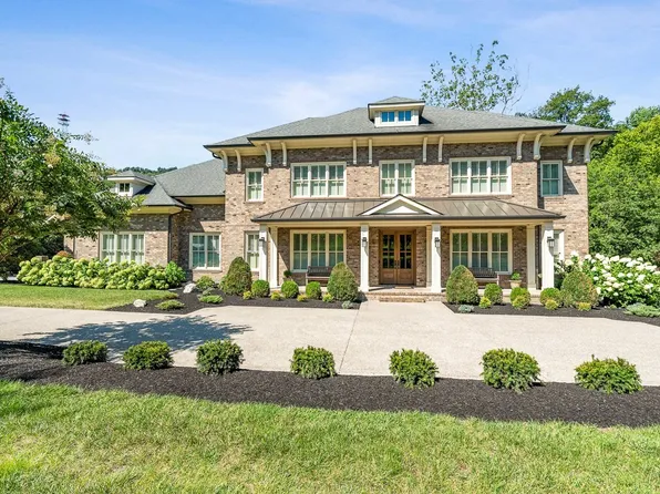 825 Windstone Blvd, Brentwood, TN 37027