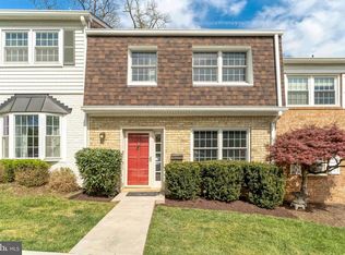 309 Center St N, Vienna, VA 22180