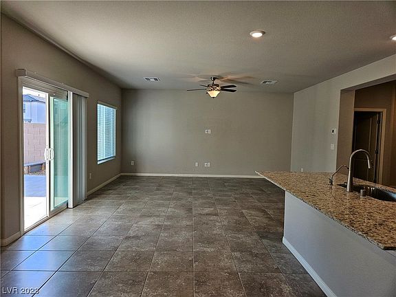 4th image of 9878 W Oleta Ave