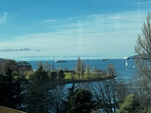 1005 Beach Ave #806, Vancouver, BC V6E 3W2